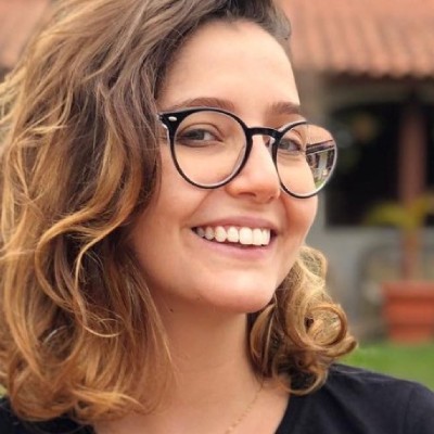 Júlia Molina